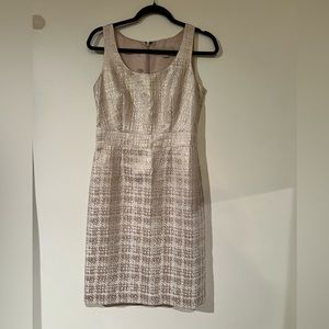 BANANA REPUBLIC NWOT WHITE AND GOLD SHEATH DRESS